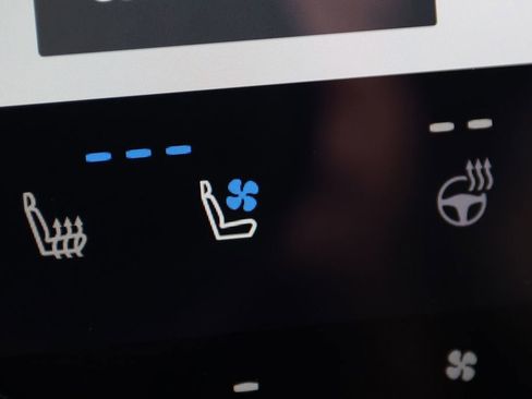 Used 2026 Lexus GX 550 image 30