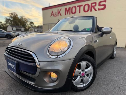 Used 2017 MINI Cooper Convertible image 1