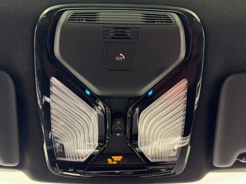 Used 2023 BMW i4 eDrive40 w/ Premium Package image 37