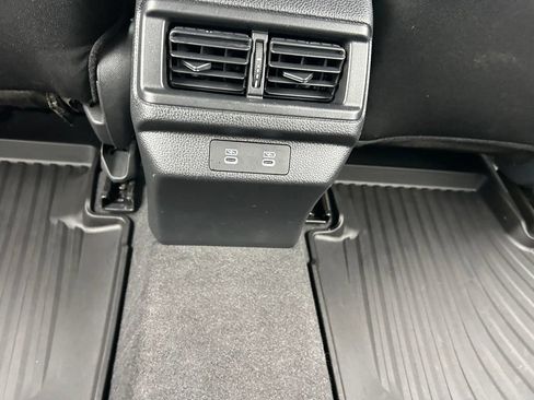 Used 2025 Honda Accord Sport image 39