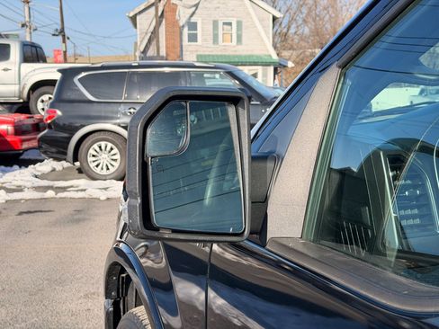 Used 2017 Ford F150 XLT w/ Equipment Group 302A Luxury image 11