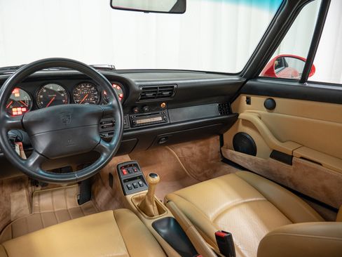 Used 1997 Porsche 911 Carrera RWD image 23