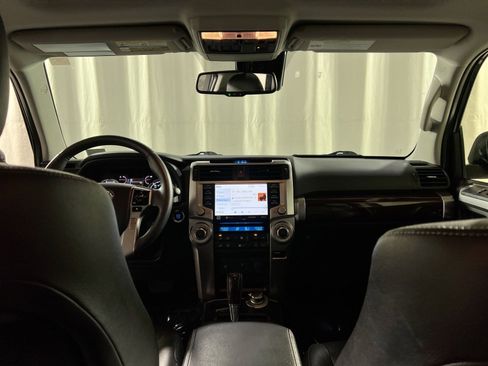 Used 2022 Toyota 4Runner Limited image 17