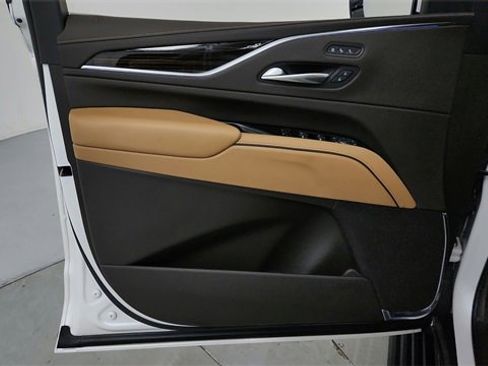 Certified 2023 Cadillac Escalade Sport w/ Touring Package image 11