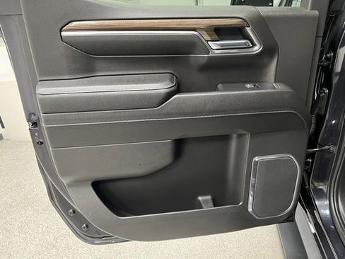 Used 2023 Chevrolet Silverado 1500 LT Trail Boss image 42