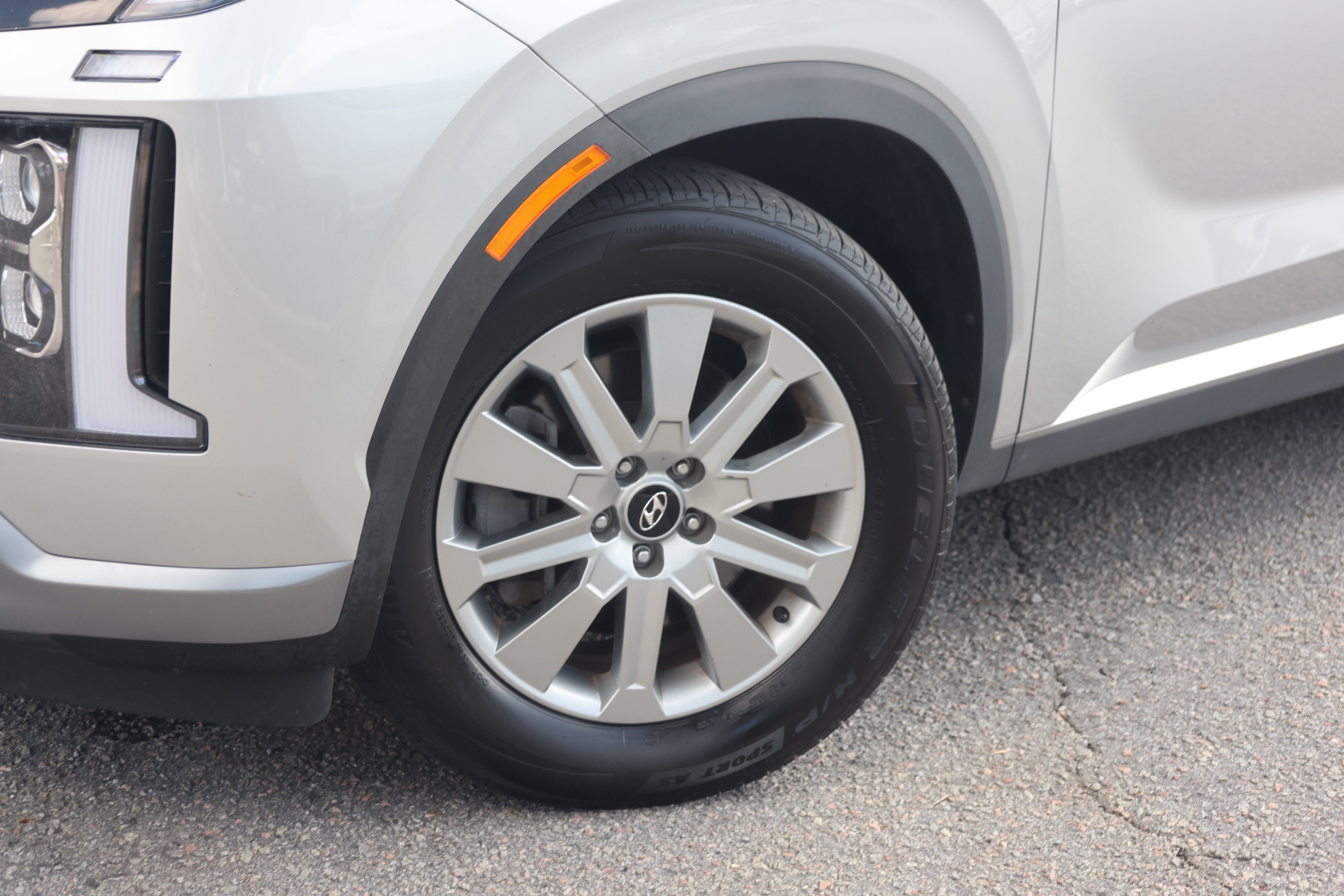 Used 2024 Hyundai Palisade SEL FWD image 27