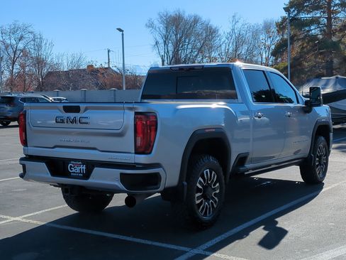 Used 2021 GMC Sierra 2500 Denali w/ Denali Ultimate Package image 3