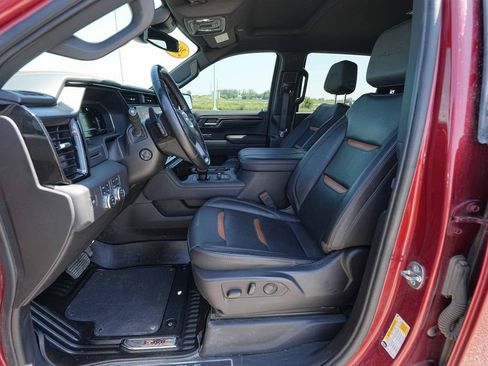 Used 2023 GMC Sierra 1500 AT4 w/ AT4 Preferred Package AWD/4WD image 17