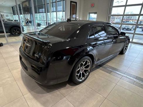 Used 2018 Chrysler 300 S w/ Safetytec Plus Group image 3