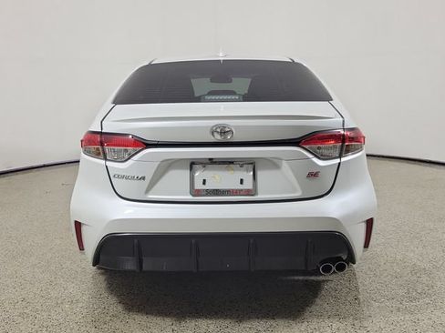 Used 2024 Toyota Corolla SE FWD image 6