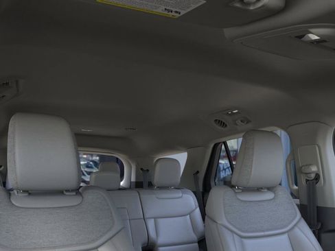 New 2026 Ford Explorer Active w/ Active Comfort Package image 22