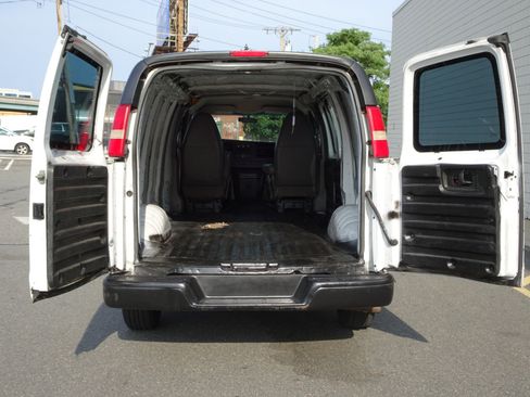 Used 2013 GMC Savana 2500 image 10