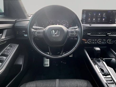 Used 2024 Honda Accord Sport image 5