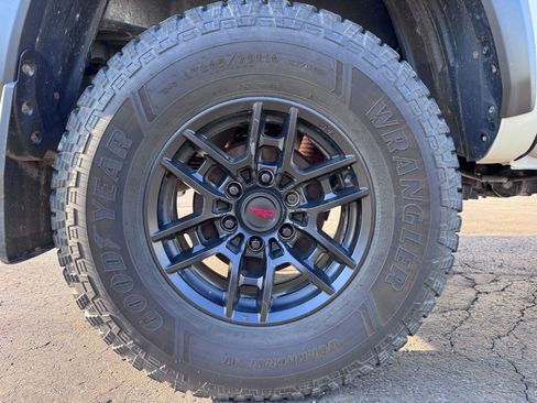Used 2021 Toyota Tacoma TRD Pro image 40