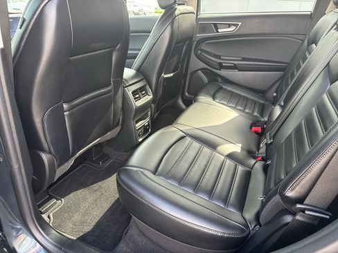 Used 2024 Ford Edge SEL w/ Convenience Package AWD/4WD image 16