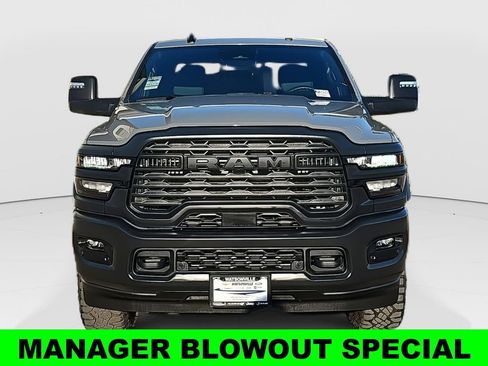 New 2026 RAM 2500 Warlock AWD/4WD image 8
