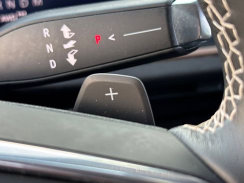 Used 2025 Buick Envision Sport Touring image 36