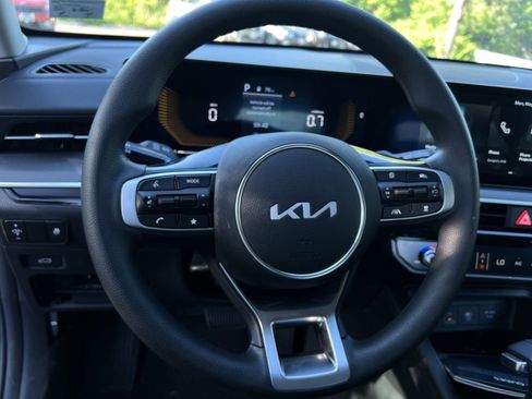 New 2026 Kia K5 LXS FWD image 37
