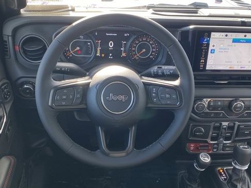 New 2026 Jeep Wrangler Unlimited Rubicon w/ Safety Group image 39