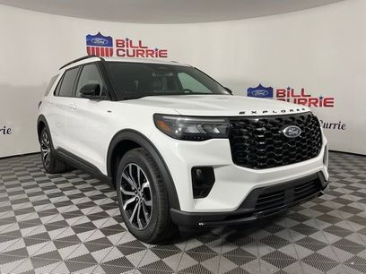 New 2025 Ford Explorer ST-Line w/ Premium Package