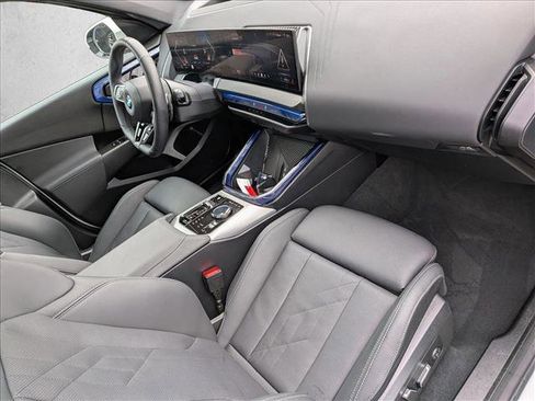 Used 2025 BMW X3 xDrive30i w/ Premium Package image 25