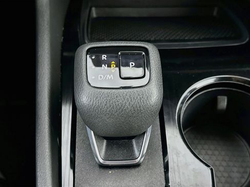 Used 2023 Nissan Rogue SV FWD image 25