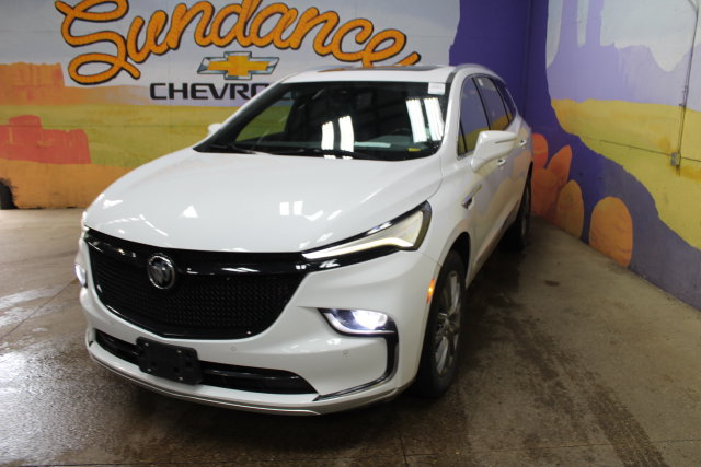 Used 2023 Buick Enclave Essence w/ Experience Buick Package AWD/4WD image 4