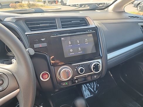 Used 2015 Honda Fit EX image 17