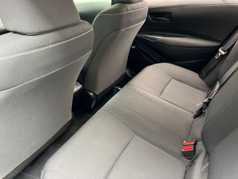 Used 2023 Toyota Corolla LE w/ Carpet Mat Package (TMS) FWD image 4
