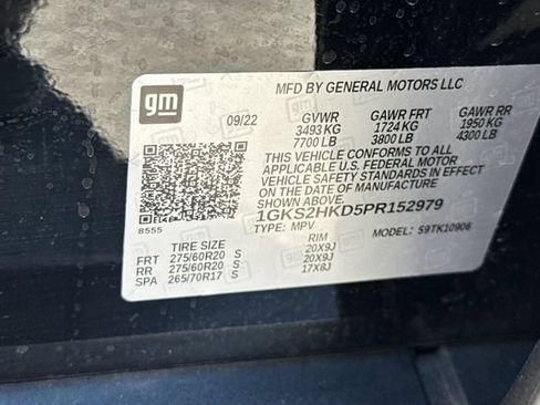 Used 2023 GMC Yukon XL AT4 w/ Technology Package AWD/4WD image 31