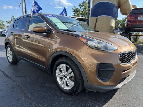 Used 2017 Kia Sportage LX FWD image 8