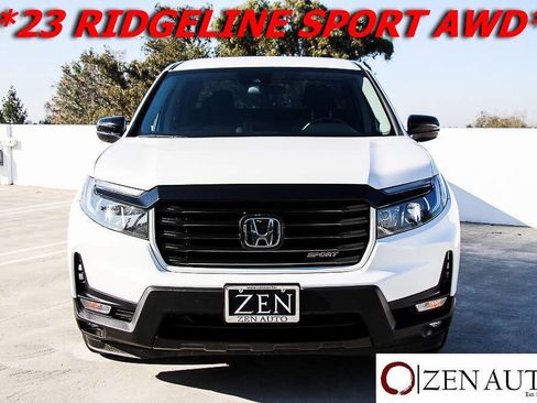 Used 2023 Honda Ridgeline Sport image 2