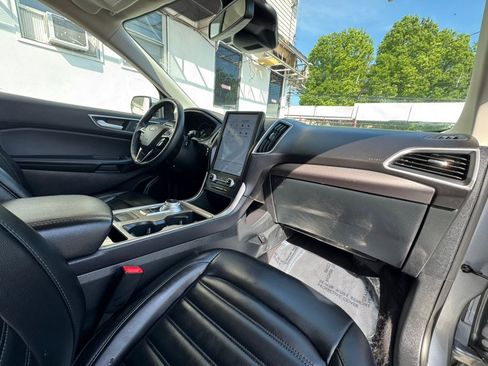 Used 2024 Ford Edge SEL AWD/4WD image 29