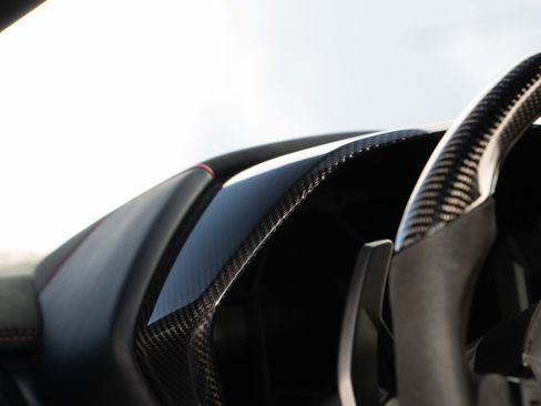 Used 2019 Lamborghini Aventador SVJ image 40