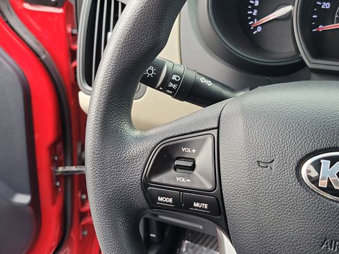 Used 2014 Kia Rio LX FWD image 25