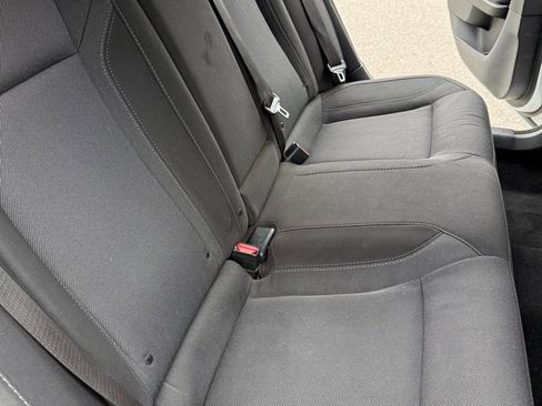 Used 2019 Dodge Charger SXT image 15