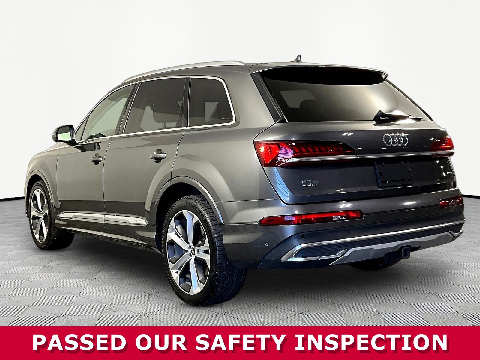 Used 2021 Audi Q7 3.0T Prestige w/ Prestige Package AWD/4WD image 4