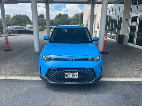 Used 2023 Kia Soul EX FWD image 2
