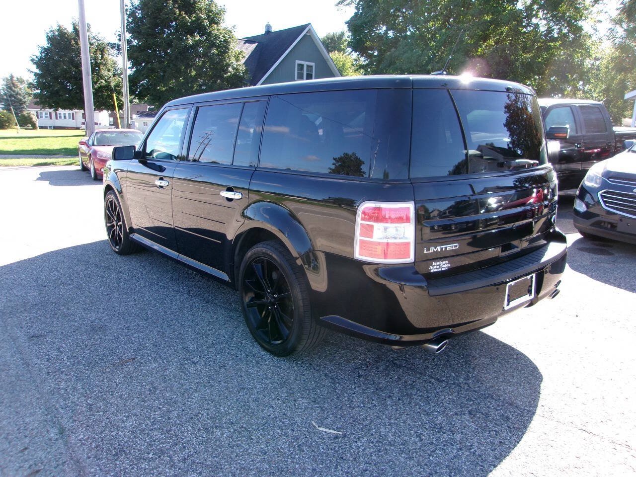 Used 2018 Ford Flex Limited w/ Limited Appearance Package AWD/4WD image 5