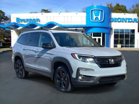 Used 2022 Honda Pilot TrailSport image 1