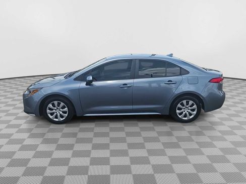 Used 2023 Toyota Corolla LE FWD image 5