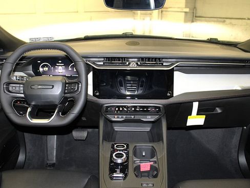 New 2026 Jeep Cherokee Limited AWD/4WD image 9