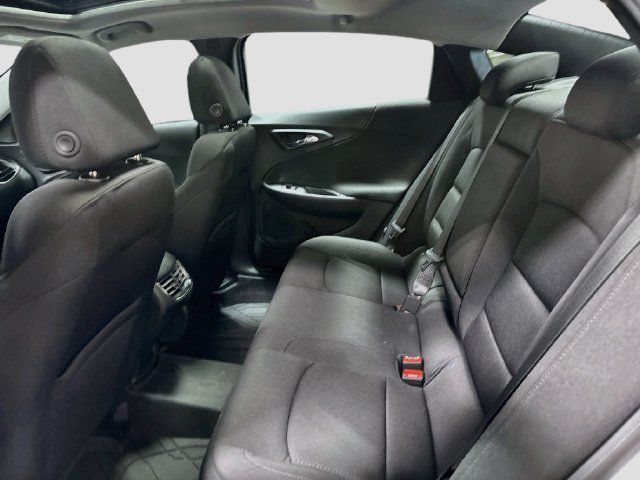 Used 2021 Chevrolet Malibu LT FWD image 21