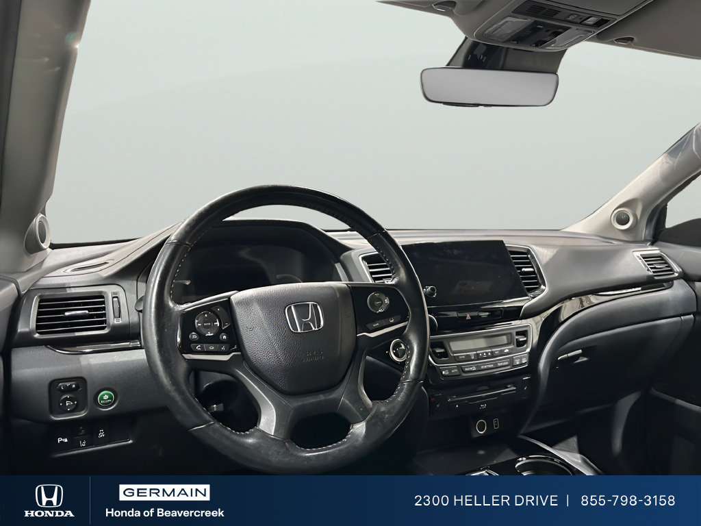 Used 2022 Honda Pilot Touring image 10