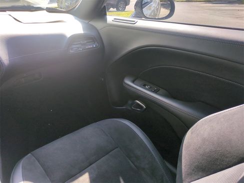 Used 2023 Dodge Challenger R/T Scat Pack image 17