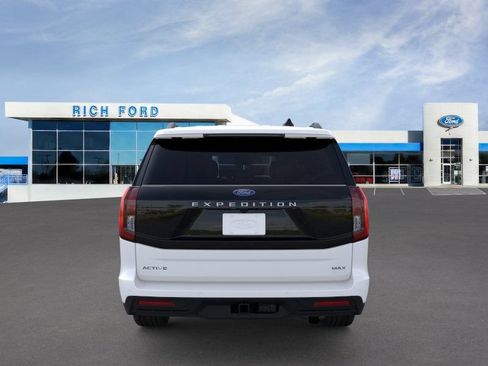 New 2026 Ford Expedition Max Active AWD/4WD image 5