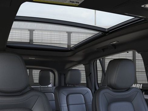 New 2026 Lincoln Aviator Reserve AWD/4WD image 44