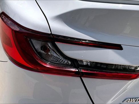 Used 2025 Toyota Camry SE w/ Convenience Package AWD/4WD image 36