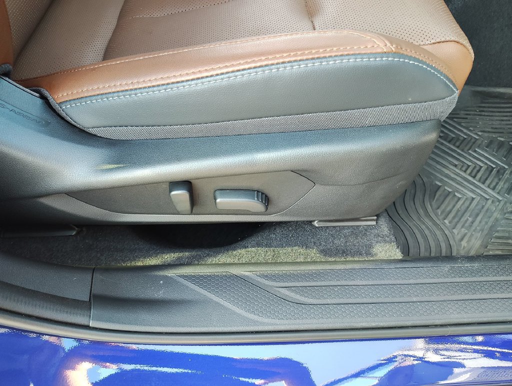 Certified 2026 Subaru Outback Touring AWD/4WD image 34