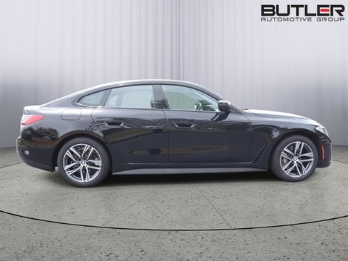Used 2022 BMW 430i Gran Coupe w/ M Sport Package RWD image 8